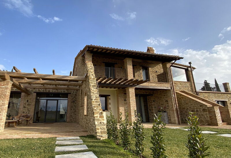 Villa Perfetta: Activities, Amenities, Balcony / Terrace / Patio, Food, Hot Tub, Outdoor, People, Pool, Spring, Summer
