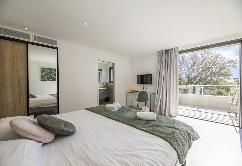 Villa Del Portovecchio: Activities, Amenities, Balcony / Terrace / Patio, Building Exterior, Spring, Summer