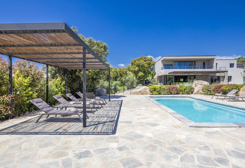 Villa Del Portovecchio: Activities, Amenities, Balcony / Terrace / Patio, Building Exterior, Spring, Summer