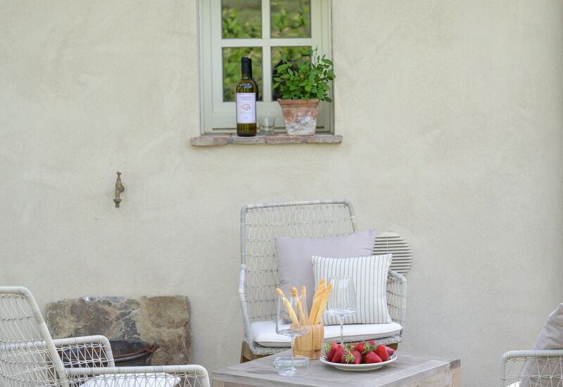 Villa Collalto 12: Aktiviteter, Balkong / terrasse / uteplass, Eksteriør, Fasiliteter, Hage, Hovedinngang, Mat, Sommer, Vår