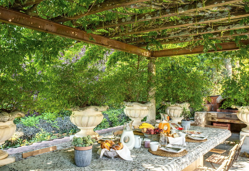 Villa Coraline 15: Aktiviteter, Balkong / terrasse / uteplass, basseng, Eksteriør, Fasiliteter, Hage, Hovedinngang, Sommer, Vår