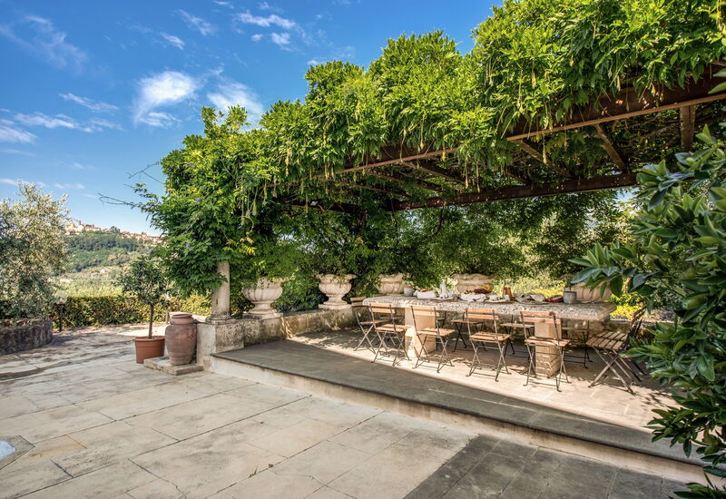 Villa Coraline 15: Aktiviteter, Balkong / terrasse / uteplass, basseng, Eksteriør, Fasiliteter, Hage, Hovedinngang, Sommer, Vår