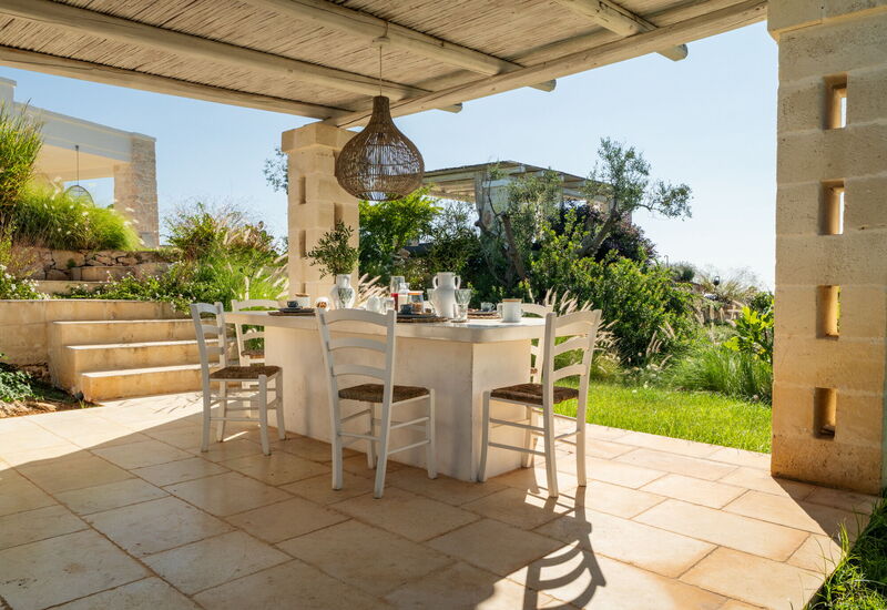 Lamia Degli Ulivi: Amenities, Building Exterior, Facilities, Outdoor, Pool, Spring, Summer