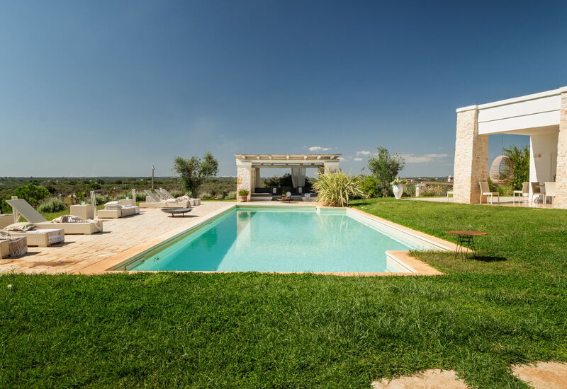 Lamia Degli Ulivi: Amenities, Building Exterior, Facilities, Outdoor, Pool, Spring, Summer