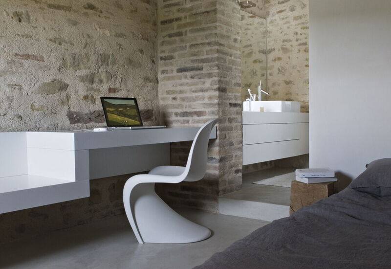 Villa Paride: Aktiviteter, Balkong / terrasse / uteplass, basseng, Eksteriør, Fasiliteter, Hage, Mennesker, Sommer, Vår, Velferd, Visningar