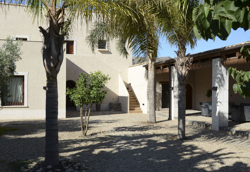 Villa Lanterna: Activities, Amenities, Balcony / Terrace / Patio, Building Exterior, Living Room, Pool, Room Detail, Spring, Summer