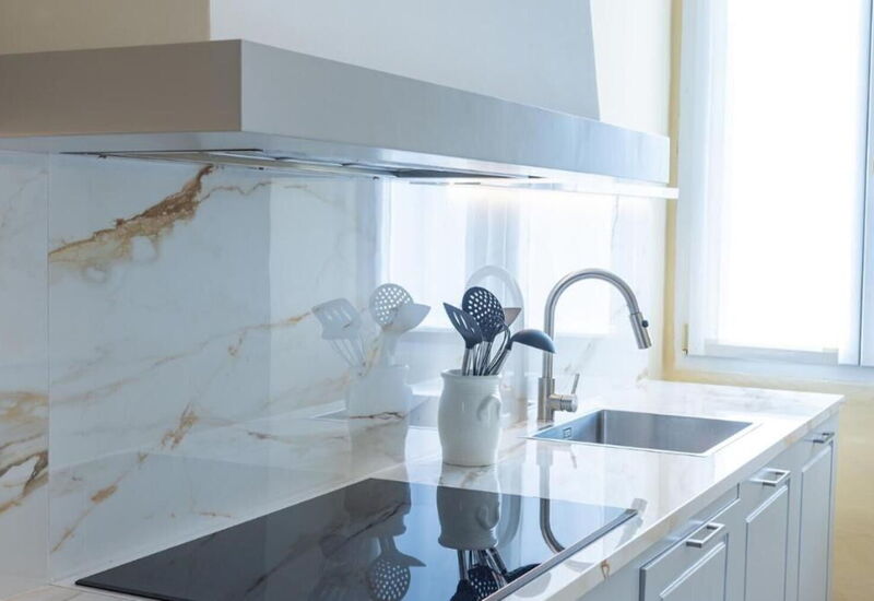 Torrigiani Corso Cinque: Activities, Bathroom, Building Exterior, City, Facilities, Kitchen, Living Room, Room Detail, Spring, Summer