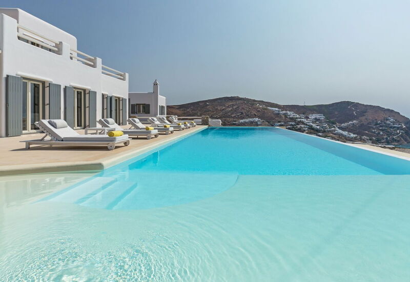 Divina: Activities, Amenities, Building Exterior, Pool, Spring, Summer