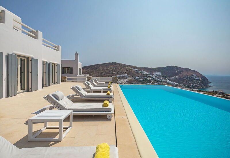 Divina: Activities, Amenities, Building Exterior, Pool, Spring, Summer