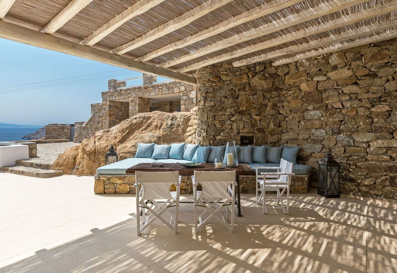 Divina: Activities, Amenities, Building Exterior, Pool, Spring, Summer