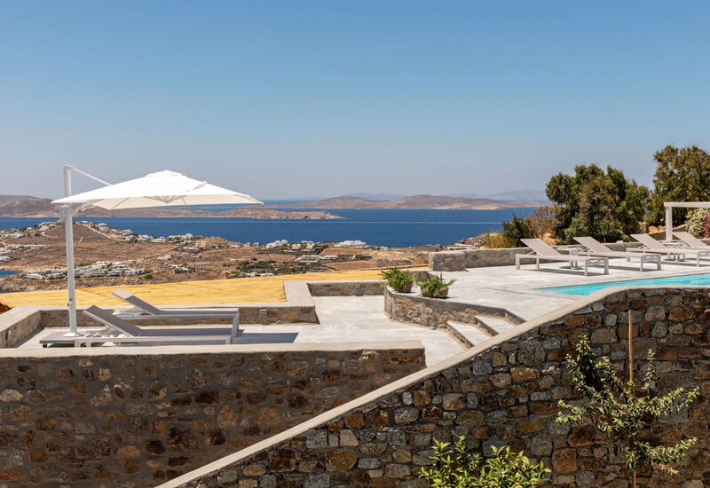 Sara's Garden: Activities, Amenities, Building Exterior, Main Entrance, Pool, Spring, Summer