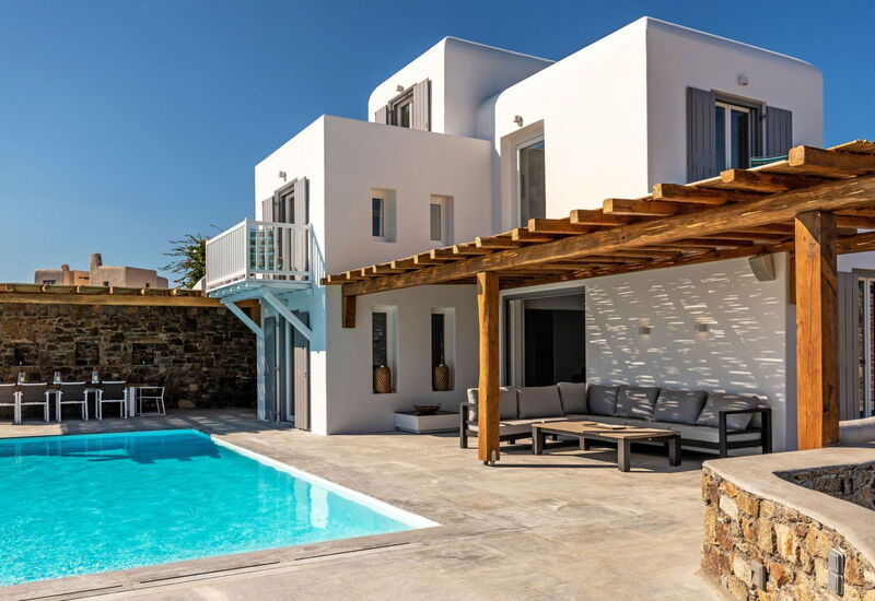 Sara's Garden: Activities, Amenities, Building Exterior, Main Entrance, Pool, Spring, Summer