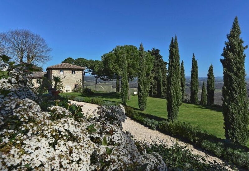 Villa Cerreto: Activities, Building Exterior, Garden, Hot Tub, Pool, Scenic View, Spring, Summer