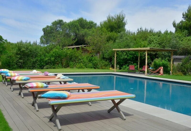 Villa Bibbona: Balkong / terrasse / uteplass, basseng, Eksteriør, Hage, Sommer, Utendørs, Vår