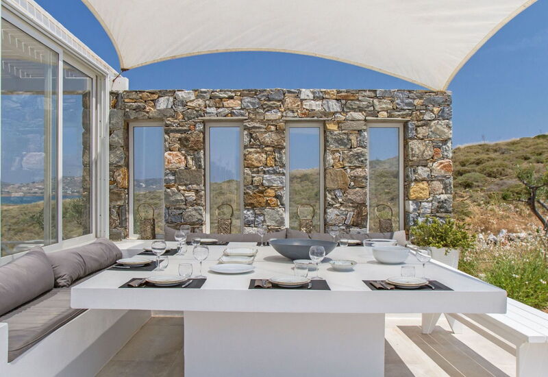 Le Reve Sur La Colline