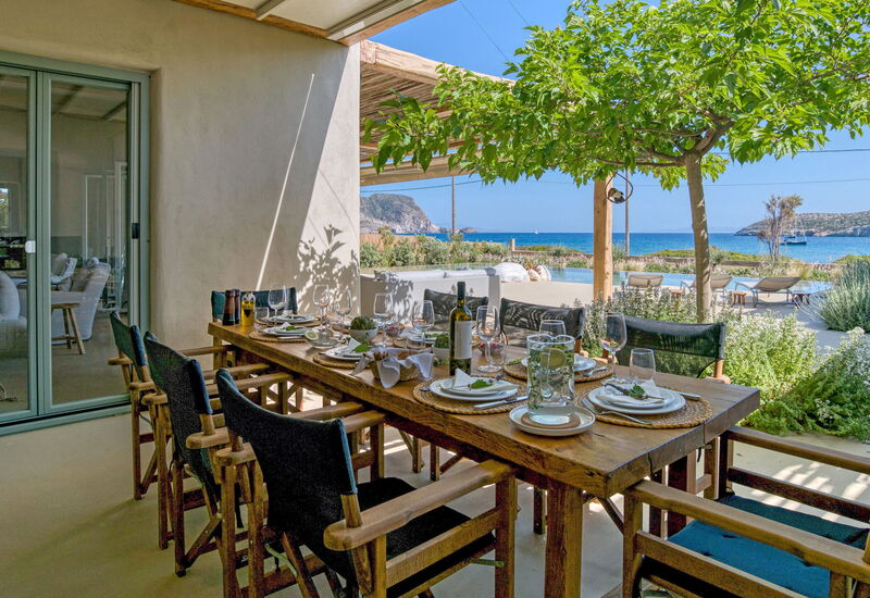 Alma: basseng, Eksteriør, Fasiliteter, Hage, Sommer, Vår