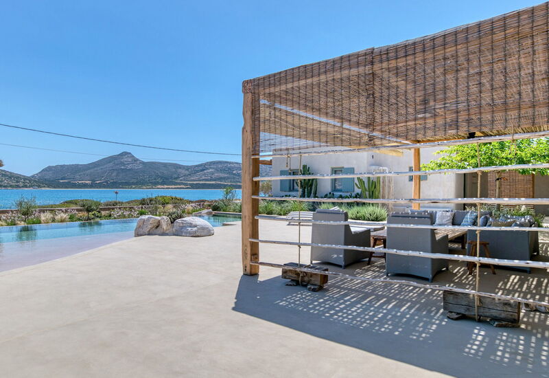 Alma: basseng, Eksteriør, Fasiliteter, Hage, Sommer, Vår