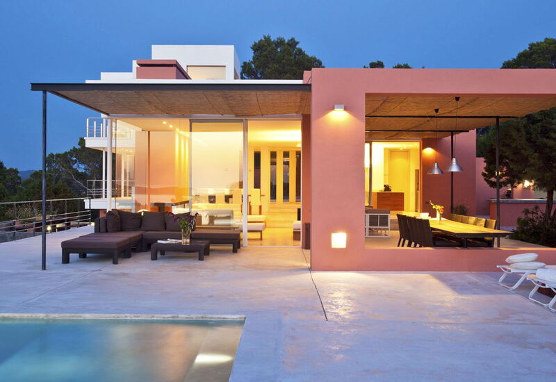 Luz: Aktiviteter, basseng, Eksteriør, Fasiliteter, Hovedinngang, Romdetaljer, Sommer, Vår, Velferd