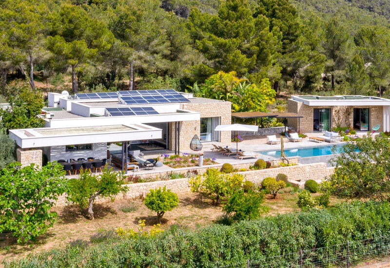 Marivel: Aktiviteter, Balkong / terrasse / uteplass, basseng, Eksteriør, Hage, Hovedinngang, Sommer, Vår