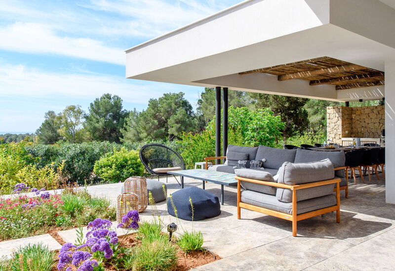 Marivel: Aktiviteter, Balkong / terrasse / uteplass, basseng, Eksteriør, Hage, Hovedinngang, Sommer, Vår