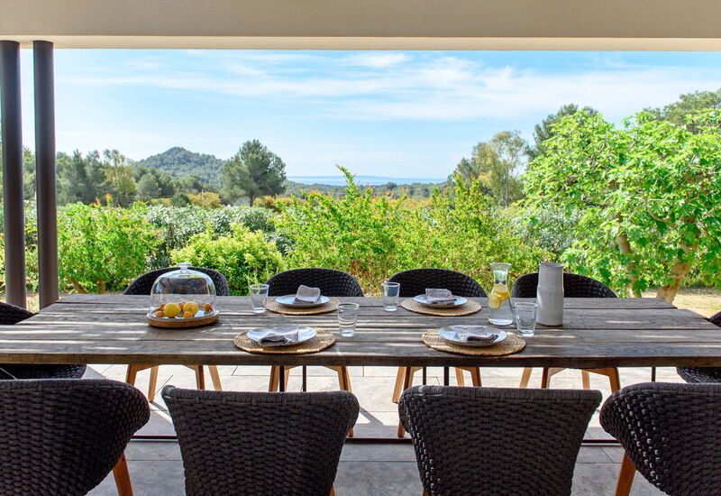 Marivel: Aktiviteter, Balkong / terrasse / uteplass, basseng, Eksteriør, Hage, Hovedinngang, Sommer, Vår