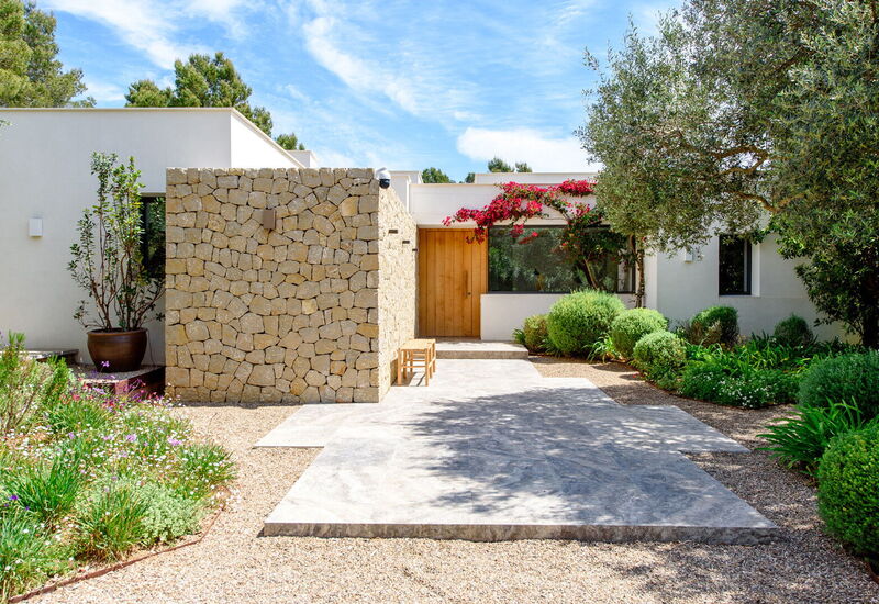 Marivel: Aktiviteter, Balkong / terrasse / uteplass, basseng, Eksteriør, Hage, Hovedinngang, Sommer, Vår