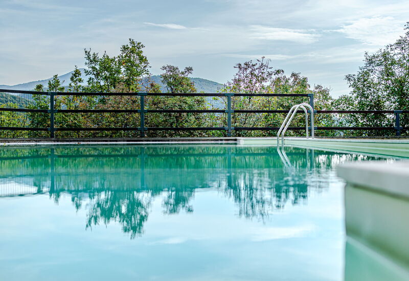 Villa Le Croci: Aktiviteter, Balkong / terrasse / uteplass, basseng, Eksteriør, Fasiliteter, Hovedinngang, Romdetaljer, Sommer, Vår