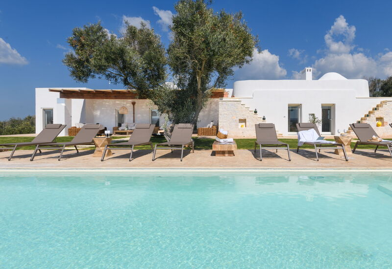 Villa Trullo Il Pajaro: Activities, Amenities, Balcony / Terrace / Patio, Building Exterior, Garden, Kitchen, Main Entrance, Pool, Spring, Summer