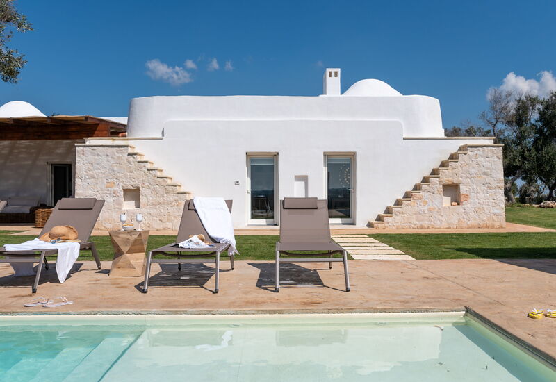 Villa Trullo Il Pajaro: Activities, Amenities, Balcony / Terrace / Patio, Building Exterior, Garden, Kitchen, Main Entrance, Pool, Spring, Summer