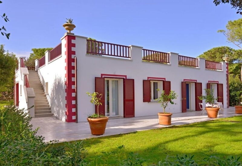 Villa Rossa: Activities, Amenities, Balcony / Terrace / Patio, Bathroom, Building Exterior, Garden, Pool, Spring, Summer