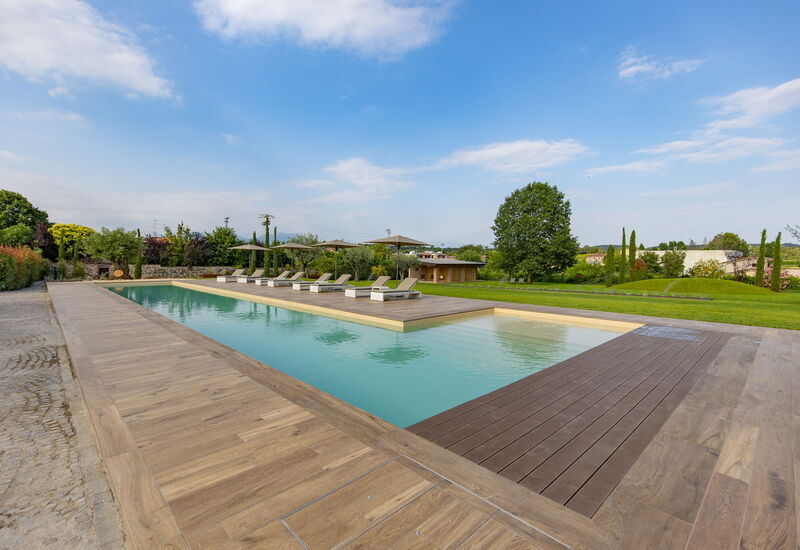 Villa Mocasina: Activities, Amenities, Balcony / Terrace / Patio, Building Exterior, Golf, Pool, Spring, Summer, Wellness