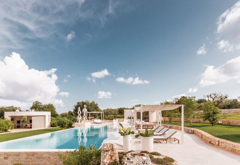 Villa Damer: Activities, Amenities, Building Exterior, Main Entrance, Spring, Summer, Wellness