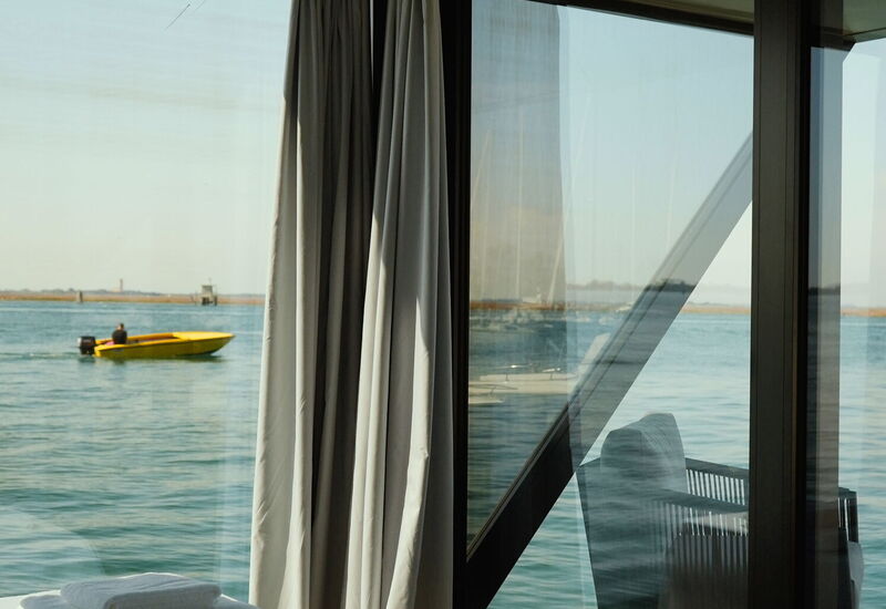 Venice Escape Water Loft