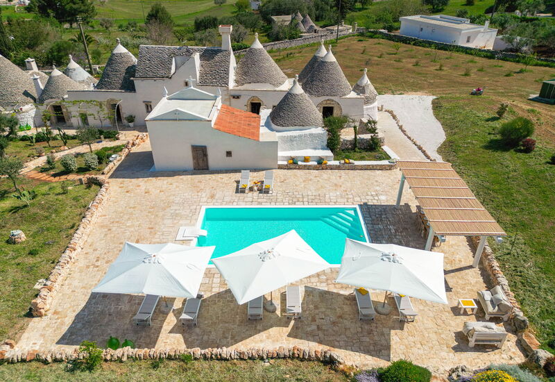 Villa Macchie: Activities, Balcony / Terrace / Patio, Building Exterior, Garden, Main Entrance, Pool, Spring, Wellness