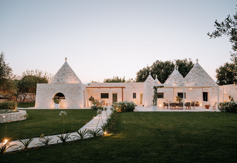 Villa Cisterna: Activities, Amenities, Balcony / Terrace / Patio, Bathroom, Building Exterior, Facilities, Garden, Pool, Spring, Summer