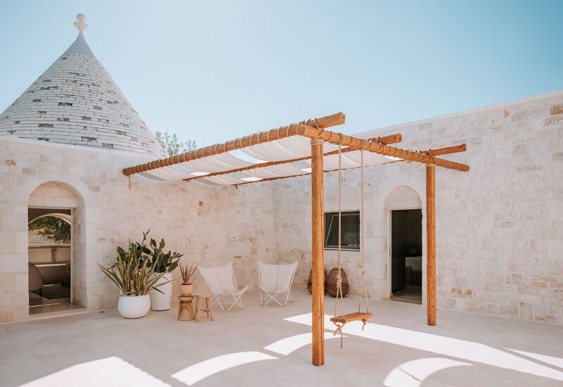 Villa Cisterna: Activities, Amenities, Balcony / Terrace / Patio, Bathroom, Building Exterior, Facilities, Garden, Pool, Spring, Summer