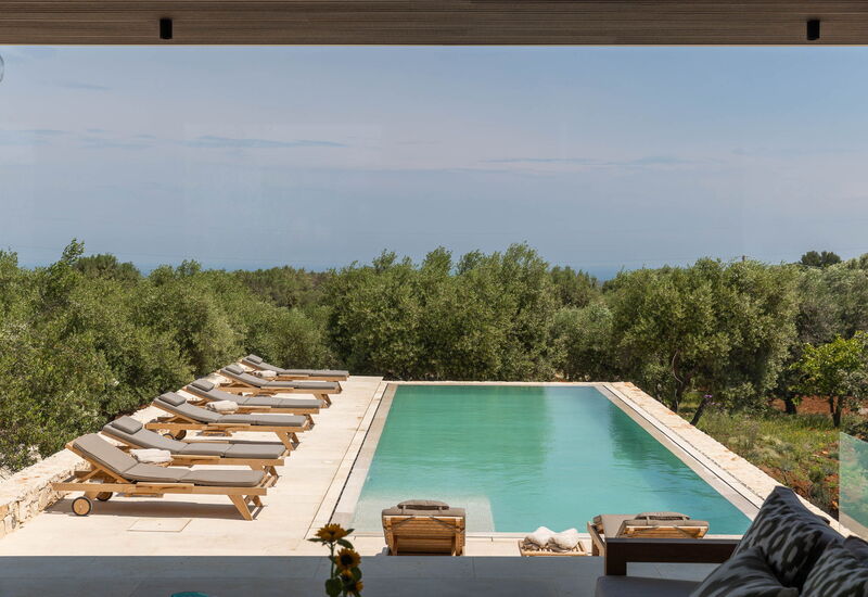 Villa Valeria: Activities, Building Exterior, Facilities, Main Entrance, Pool, Spring, Summer