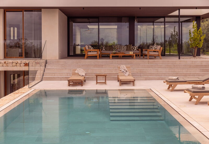 Villa Valeria: Activities, Building Exterior, Facilities, Main Entrance, Pool, Spring, Summer