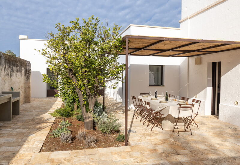 Villa Carratelli: Activities, Amenities, Balcony / Terrace / Patio, Building Exterior, Facilities, Garden, Main Entrance, Spring, Summer, Wellness