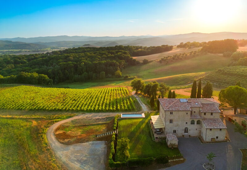 Villa Montello: Activities, Amenities, Building Exterior, Facilities, Main Entrance, Pool, Spring, Summer, Wellness