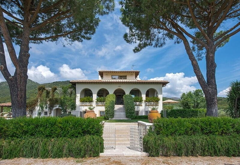 Villa Castiglione 14: Amenities, Balcony / Terrace / Patio, Building Exterior, Outdoor, Pool, Spring, Summer