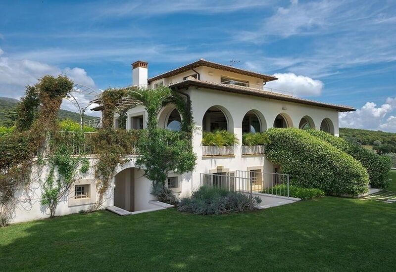 Villa Castiglione 14: Amenities, Balcony / Terrace / Patio, Building Exterior, Outdoor, Pool, Spring, Summer