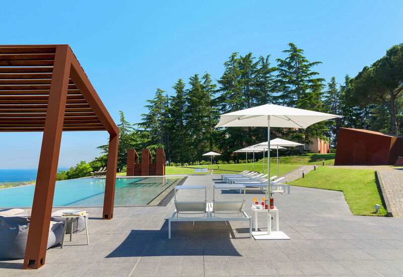 Villa Lime: Activités, Balcon / Terrasse / Patio, Entrée principale, Été, Extérieurs, jacuzzi, Jardin, Printemps