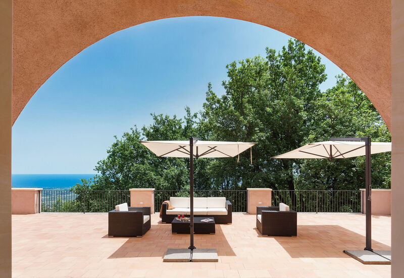 Villa Lime: Activités, Balcon / Terrasse / Patio, Entrée principale, Été, Extérieurs, jacuzzi, Jardin, Printemps