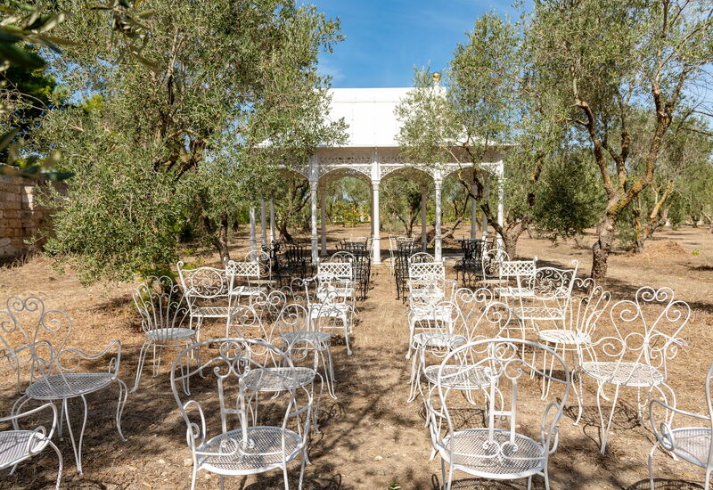 Villa Arabesque: Activities, Balcony / Terrace / Patio, Building Exterior, Hot Tub, Main Entrance, Outdoor, Pool, Spring, Summer