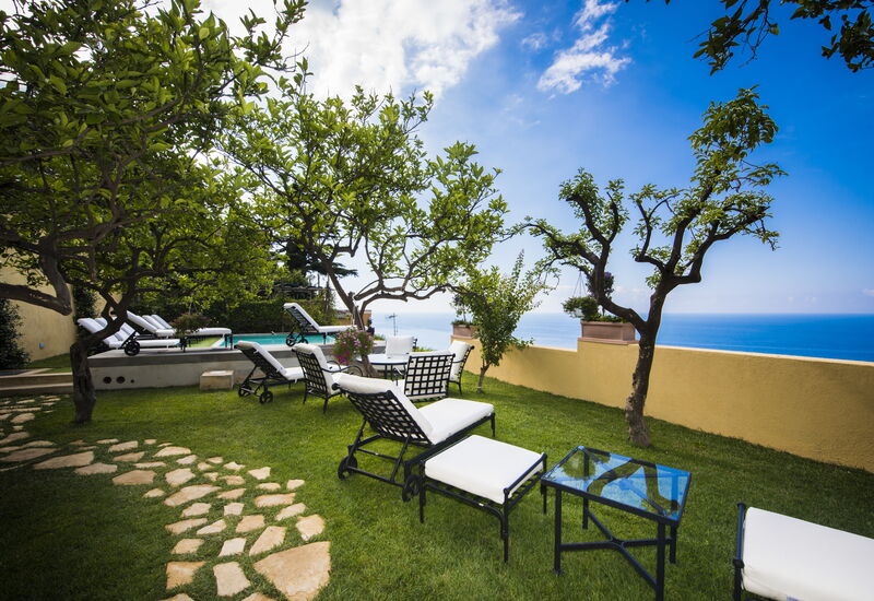 Villa Pavone