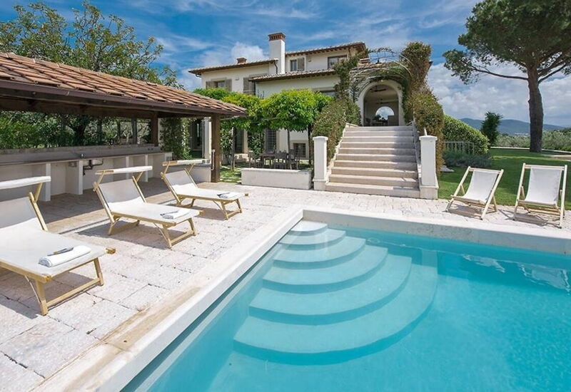 Villa Castiglione 10: Autumn, Building Exterior, Outdoor, Pool, Summer