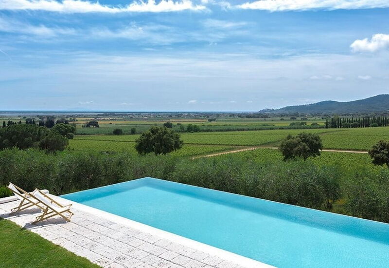 Villa Castiglione 10: Autumn, Building Exterior, Outdoor, Pool, Summer