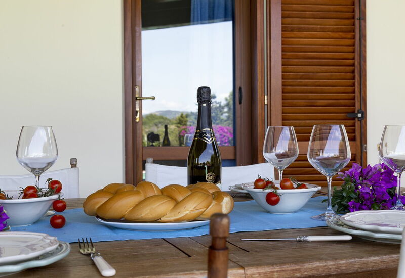 Villa Magno: Aktiviteter, Balkong / terrasse / uteplass, basseng, Eksteriør, Fasiliteter, Sommer, Vår, Velferd