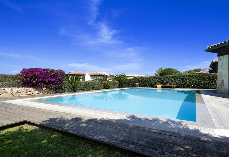 Villa Magno: Aktiviteter, Balkong / terrasse / uteplass, basseng, Eksteriør, Fasiliteter, Sommer, Vår, Velferd